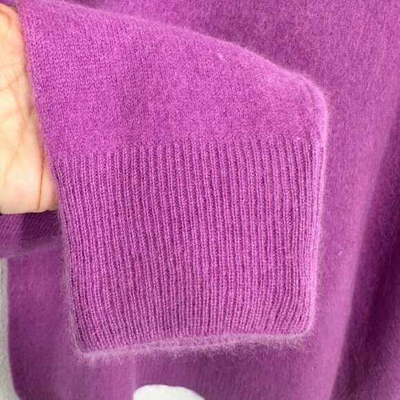 100% Cashmere Purple Crew Neck Sweater - Picture 3 of 7
